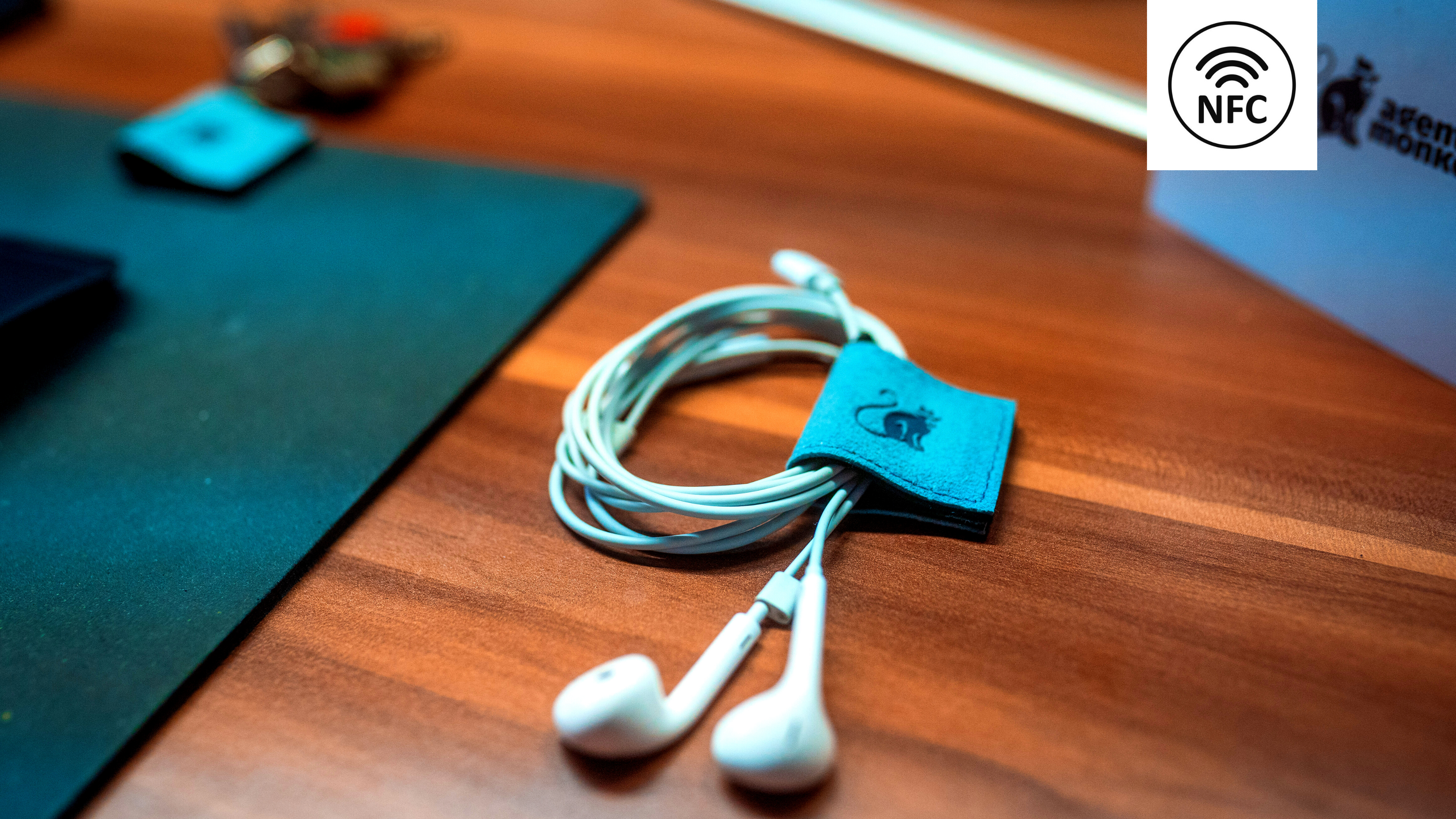 AgentSmart™️ | NFC Multitool Cable Organizer | Blue