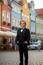"Prodigy" Kids Tuxedo (5-Piece Set)